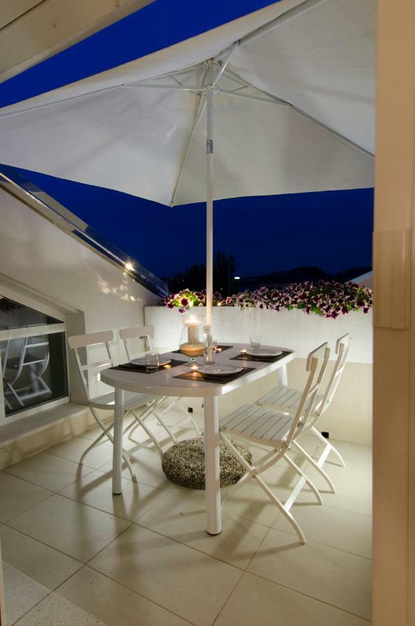 Dante 124 | Appartamenti A Riccione Exterior foto